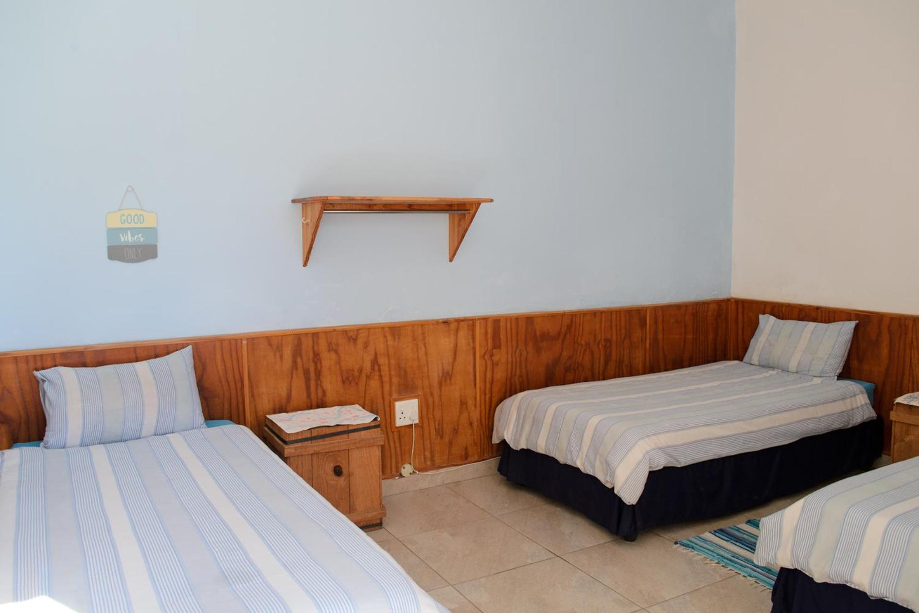 Element Riders Place Backpackers Lüderitz المظهر الخارجي الصورة