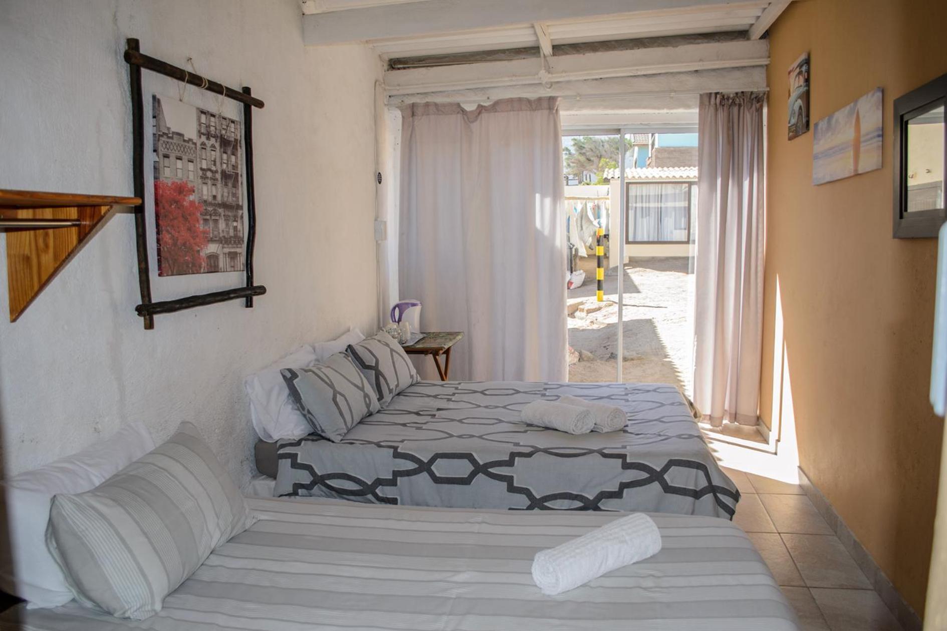 Element Riders Place Backpackers Lüderitz المظهر الخارجي الصورة