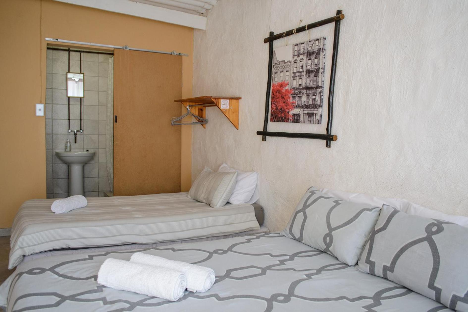 Element Riders Place Backpackers Lüderitz المظهر الخارجي الصورة